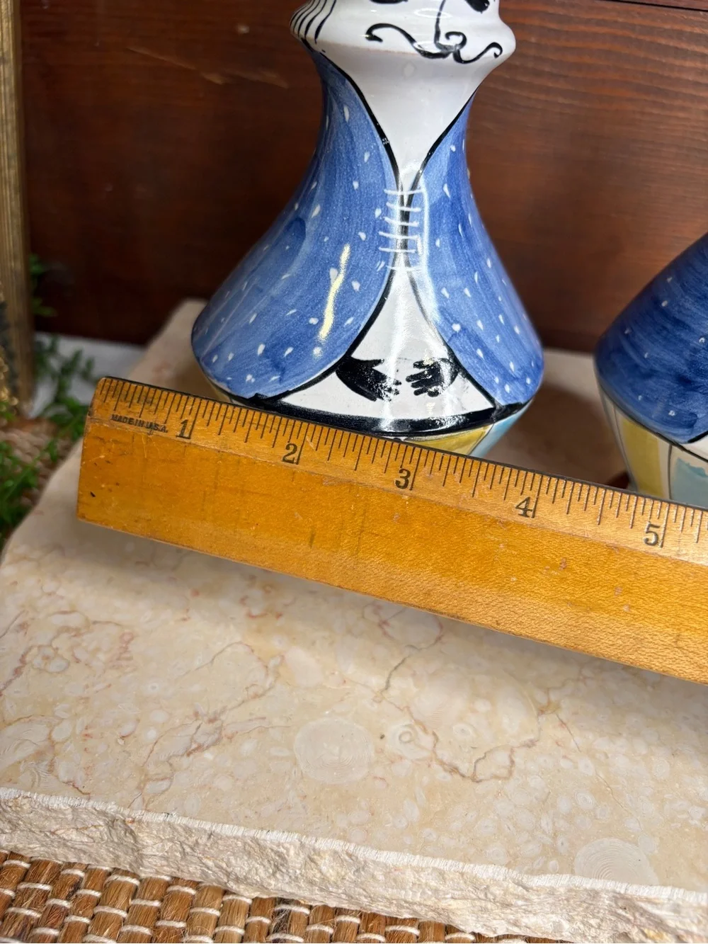 Vintage Italian Pottery King & Queen Salt and Pepper Shaker Set Hand Painted